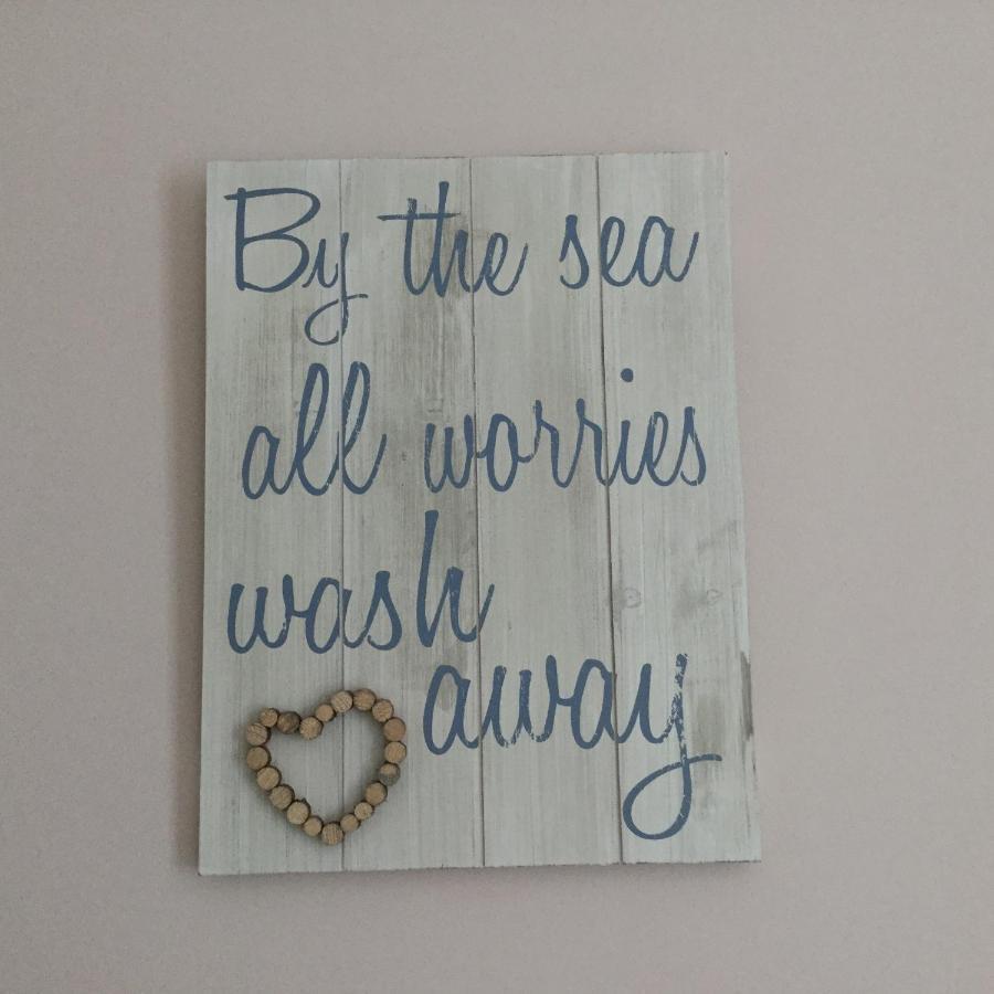 Beachside Apartment Bangor  Ngoại thất bức ảnh